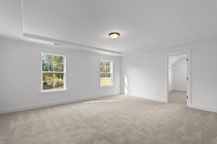 Spacious, unfurnished interior of a new home in Hancock Farms, Aiken (Image 39).