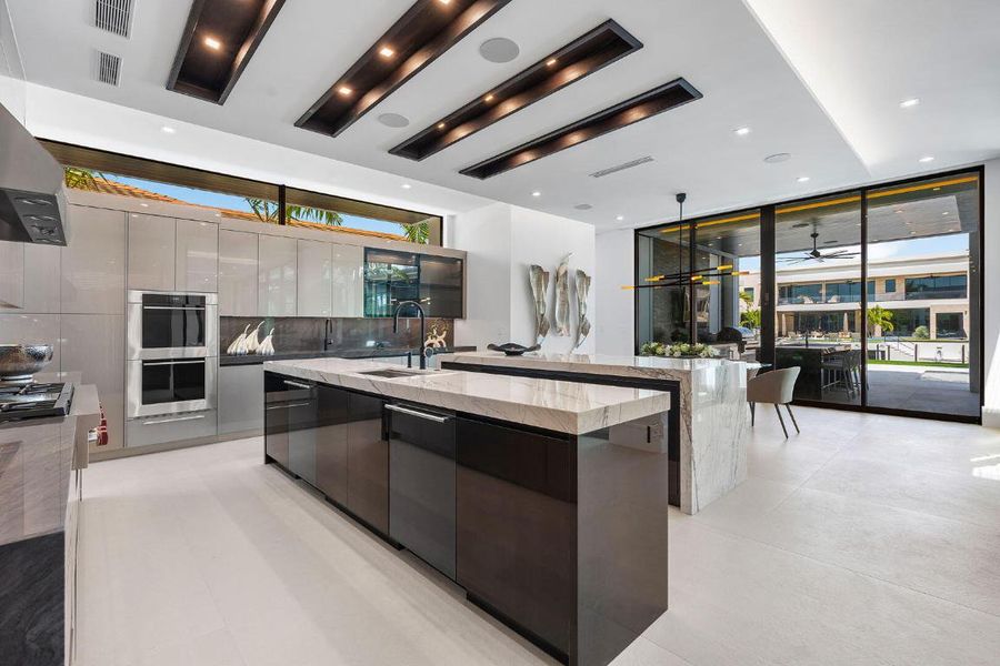 169_Coconut_Palm_Road_16