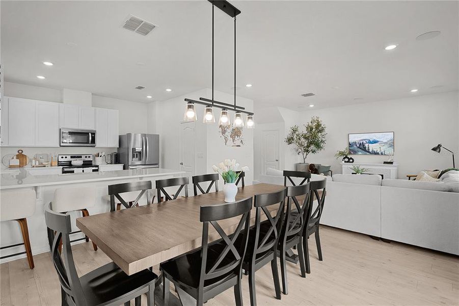 Furnished interior view inside a new home in , Clermont (Image 33).