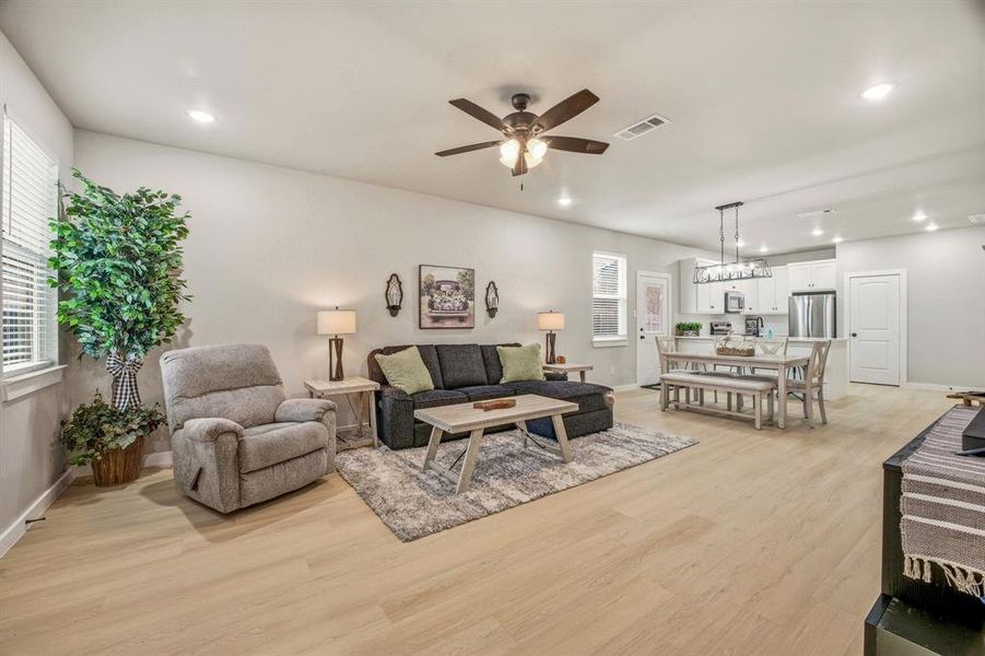 Furnished interior view inside a new home in , Granbury (Image 8).