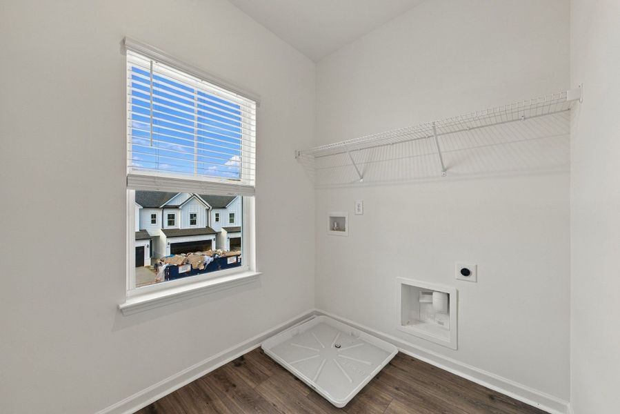 Spacious, unfurnished interior of a new home in Wilson Meadows, Clarksville (Image 21).