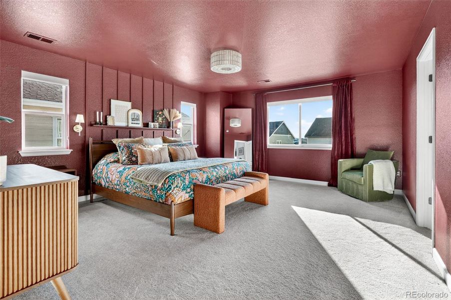 Furnished interior view inside a new home in Colliers Hill, Erie (Image 10). Furnished interior view inside a new home in Colliers Hill, Erie (Image 10).