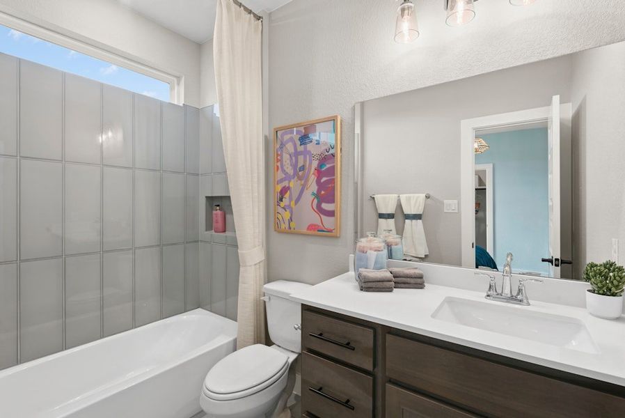 Representative furnished interior of a home built from the Oltorf by Scott Felder Homes in University Heights, Round Rock (Image 51). Representative furnished interior of a home built from the Oltorf by Scott Felder Homes in University Heights, Round Rock (Image 51).