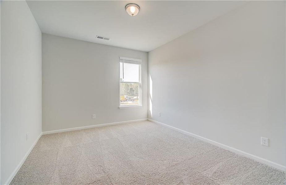 Spacious, unfurnished interior of a new home in Copperfield, Locust Grove (Image 14).