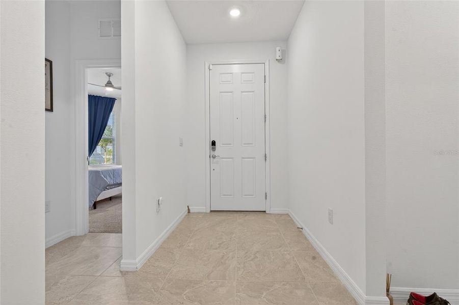 Spacious, unfurnished interior of a new home in , Ellenton (Image 25).