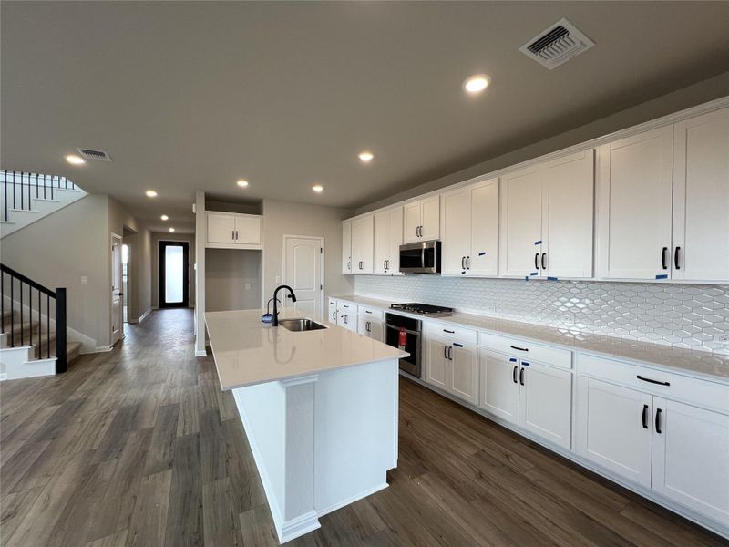 Furnished interior view inside a new home in Rolling Glen, Hutto (Image 7).