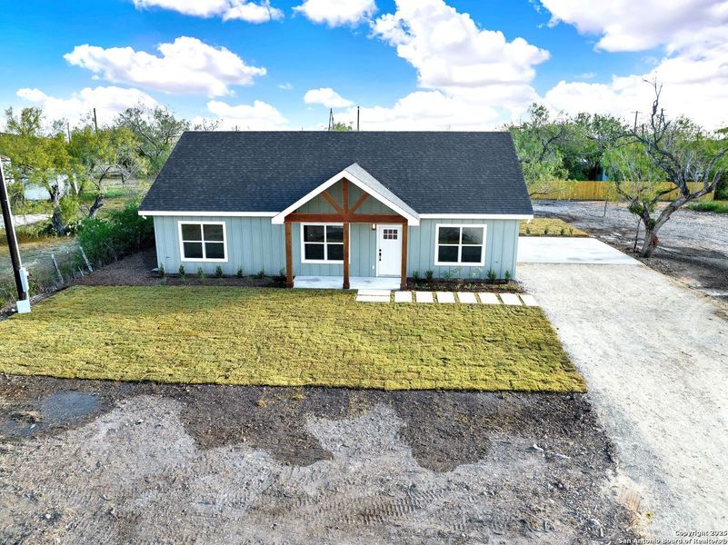 Image 36 of a home in .