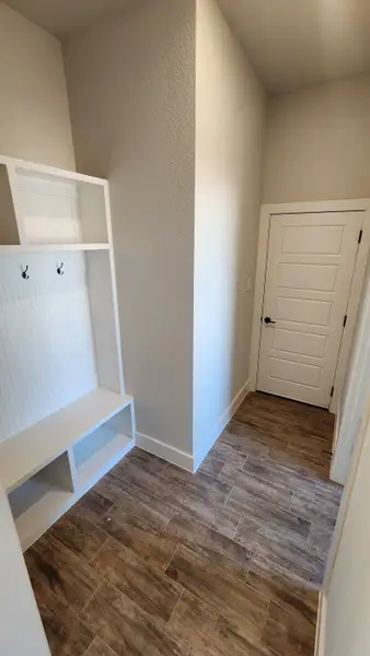 Spacious, unfurnished interior of a new home in Stagecoach Crossing, Bridgeport (Image 9). Spacious, unfurnished interior of a new home in Stagecoach Crossing, Bridgeport (Image 9).