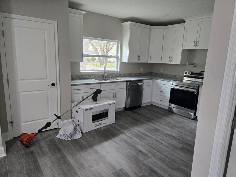 Furnished interior view inside a new home in , Tampa (Image 8).