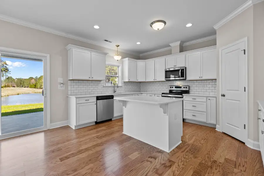 Representative furnished interior of a home built from the Turner by Bill Clark Homes in Davenport Farms, Winterville (Image 5). Representative furnished interior of a home built from the Turner by Bill Clark Homes in Davenport Farms, Winterville (Image 5).