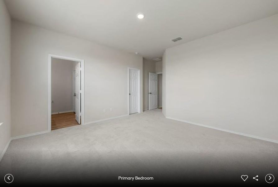 Spacious, unfurnished interior of a new home in Sunfield, Buda (Image 11). Spacious, unfurnished interior of a new home in Sunfield, Buda (Image 11).