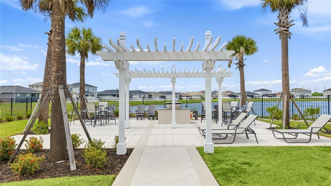 Community amenities in , Parrish (Image 36).