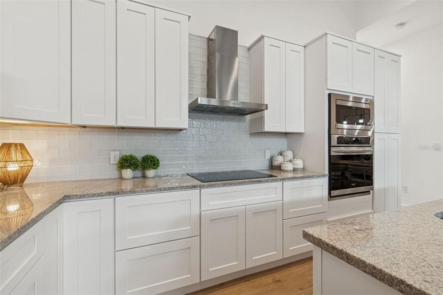 Furnished interior view inside a new home in , Sarasota (Image 50).