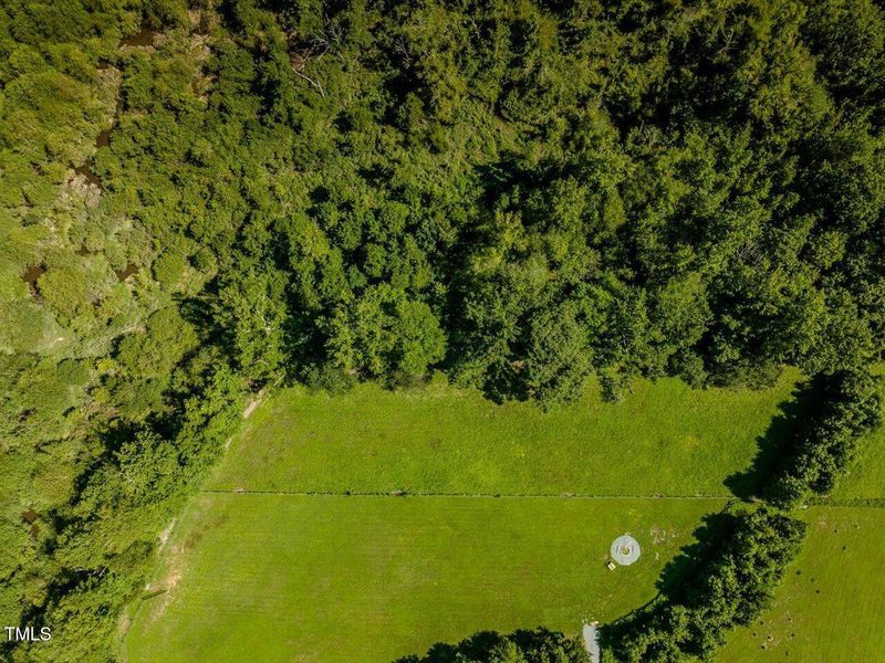 08-008-33VersaillesLn-Lot02-20250728