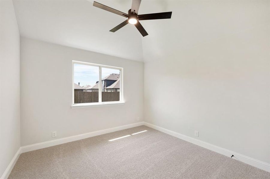 Spacious, unfurnished interior of a new home in Maplewood, Glenn Heights (Image 26).