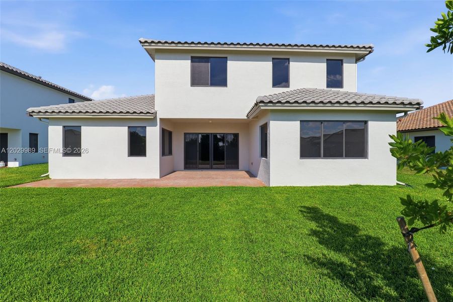 Exterior details and patio area of a home in , Ave Maria (Image 26).