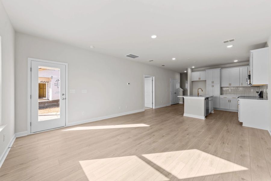 Palmetto floorplan with Serene Collection - features and finishes may vary