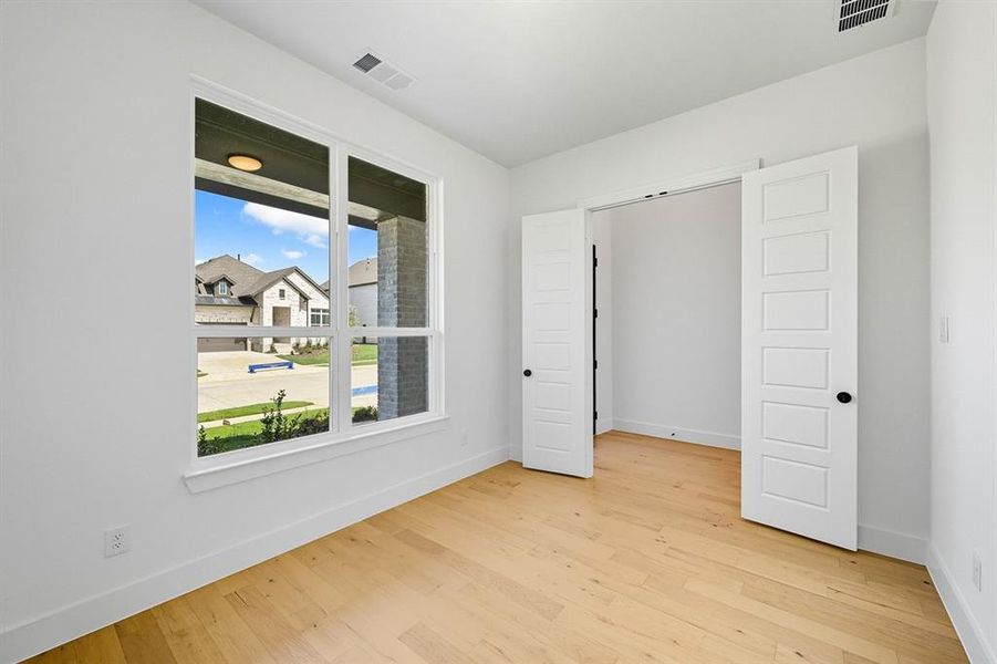 Spacious, unfurnished interior of a new home in Sandbrock Ranch: 50ft. lots, Aubrey (Image 14). Spacious, unfurnished interior of a new home in Sandbrock Ranch: 50ft. lots, Aubrey (Image 14).