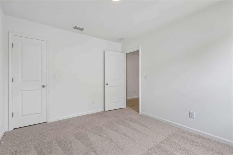 Spacious, unfurnished interior of a new home in , Locust Grove (Image 20).
