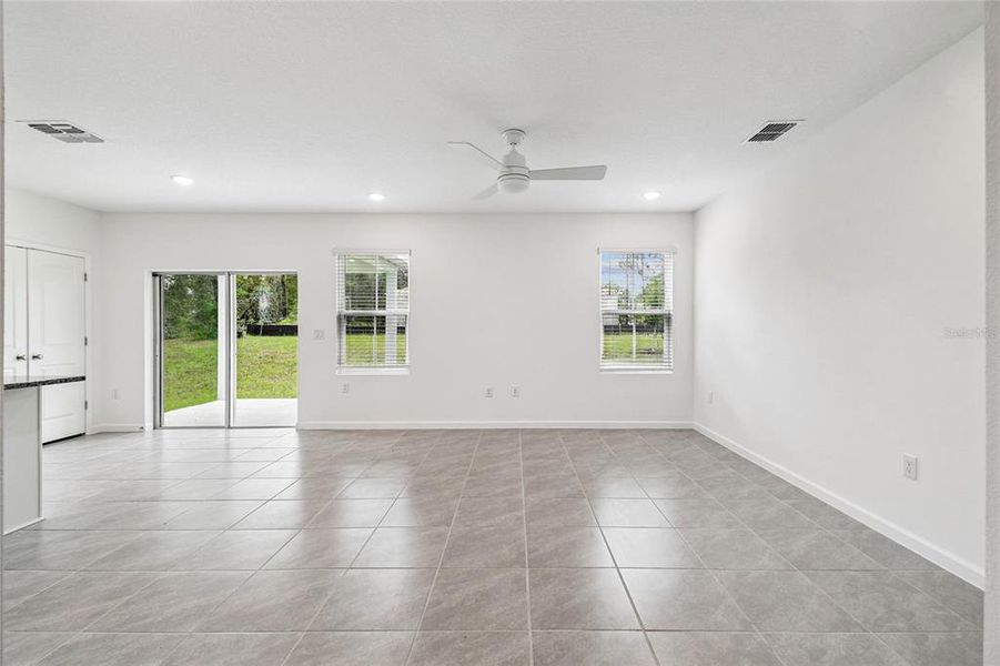 Spacious, unfurnished interior of a new home in Aspire at Citrus Springs, Citrus Springs (Image 23).