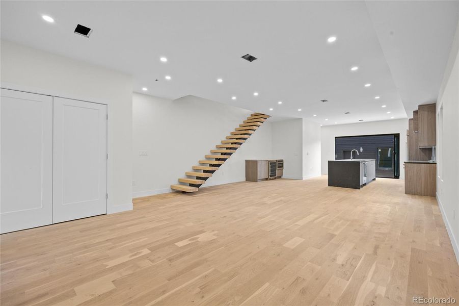Spacious, unfurnished interior of a new home in , Denver (Image 16).