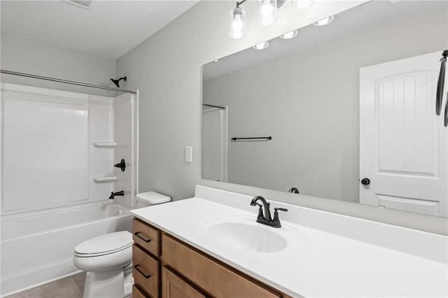 Furnished interior view inside a new home in Sage Woods, Dallas (Image 15).