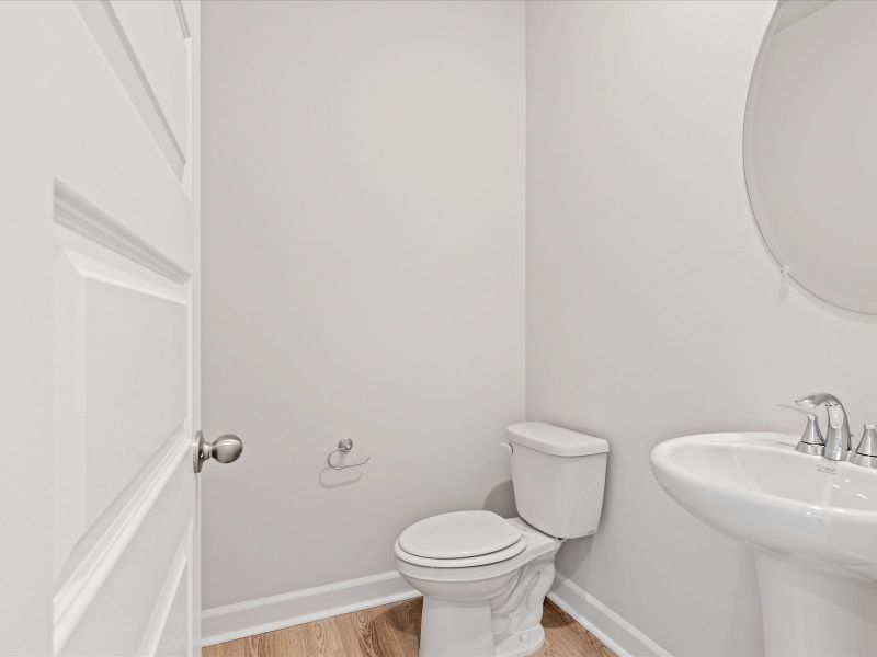Furnished interior view inside a new home in Collier Ridge, Moore (Image 9).