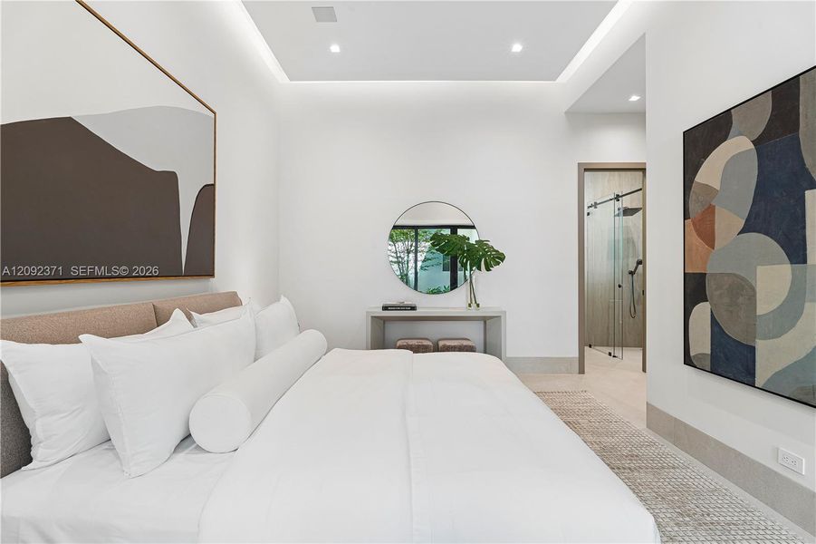 Furnished interior view inside a new home in , Pinecrest (Image 15).