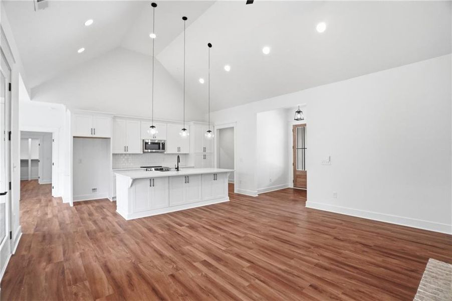 Spacious, unfurnished interior of a new home in , Jasper (Image 33). Spacious, unfurnished interior of a new home in , Jasper (Image 33).