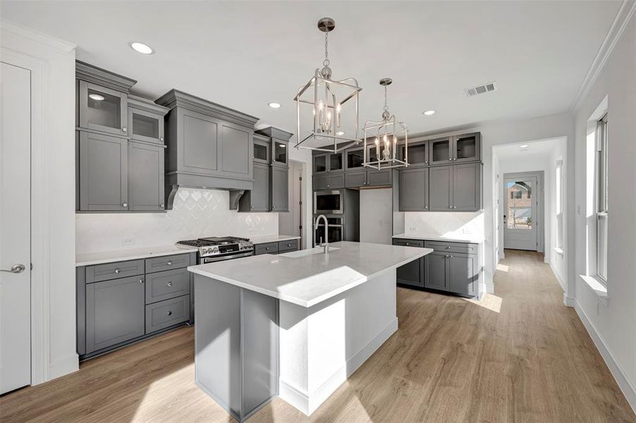 Furnished interior view inside a new home in Heath Golf & Yacht Villas, Heath (Image 7).