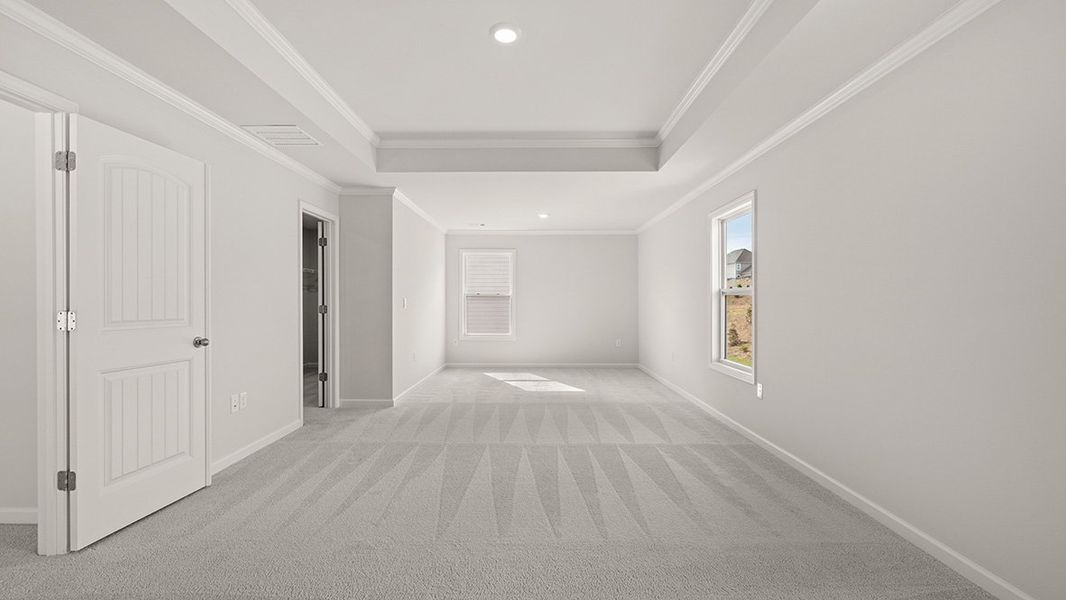 Representative unfurnished interior of a home built from the Bellview by D.R. Horton in Thalley Creek Estates, Cumming (Image 23).