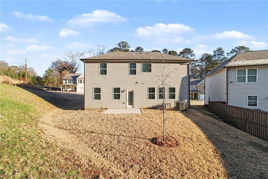 Exterior details and patio area of a home in , Atlanta (Image 39).