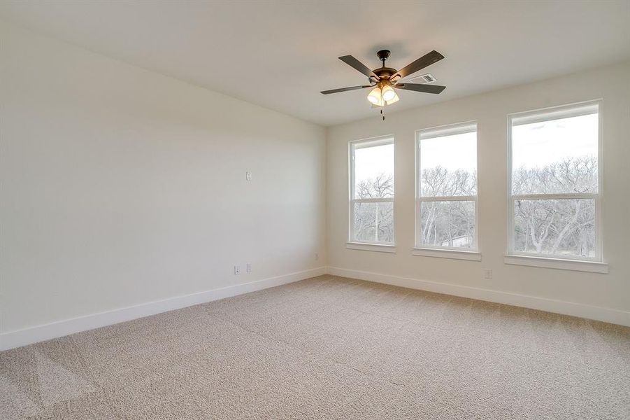 Spacious, unfurnished interior of a new home in , Midlothian (Image 35).