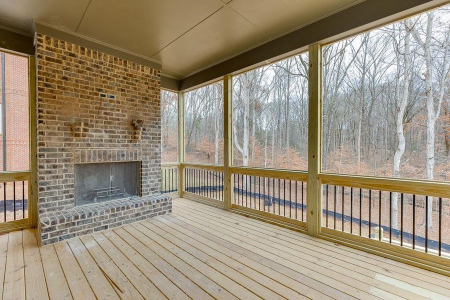 Exterior details and patio area of a home in , Jefferson (Image 1).