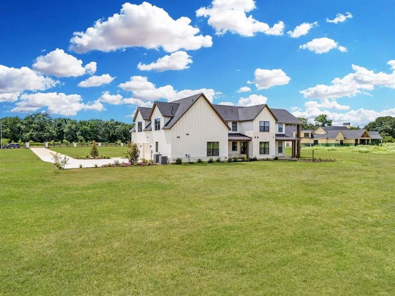 Front exterior of a new home in , Wills Point, TX, highlighting curb appeal (Image 28). Front exterior of a new home in , Wills Point, TX, highlighting curb appeal (Image 28).