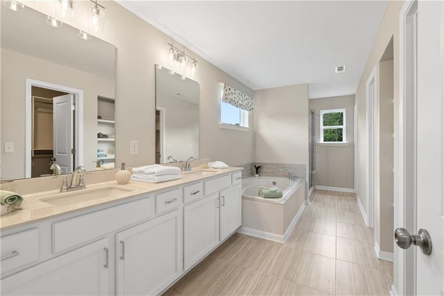 Furnished interior view inside a new home in Hickory Heights, Acworth (Image 33).