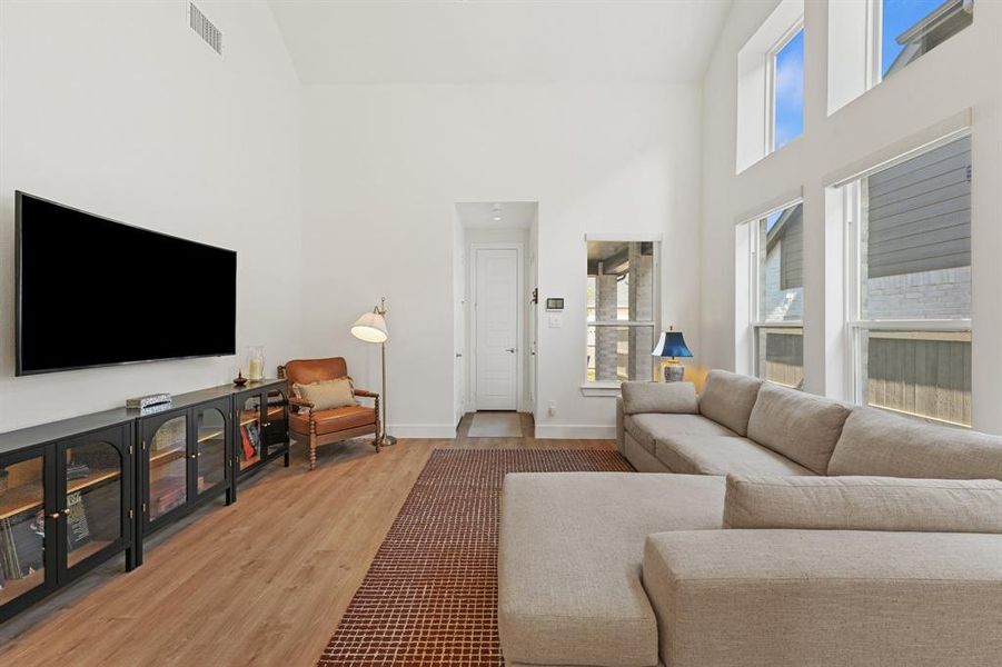 Furnished interior view inside a new home in Pecan Square, Northlake (Image 30). Furnished interior view inside a new home in Pecan Square, Northlake (Image 30).