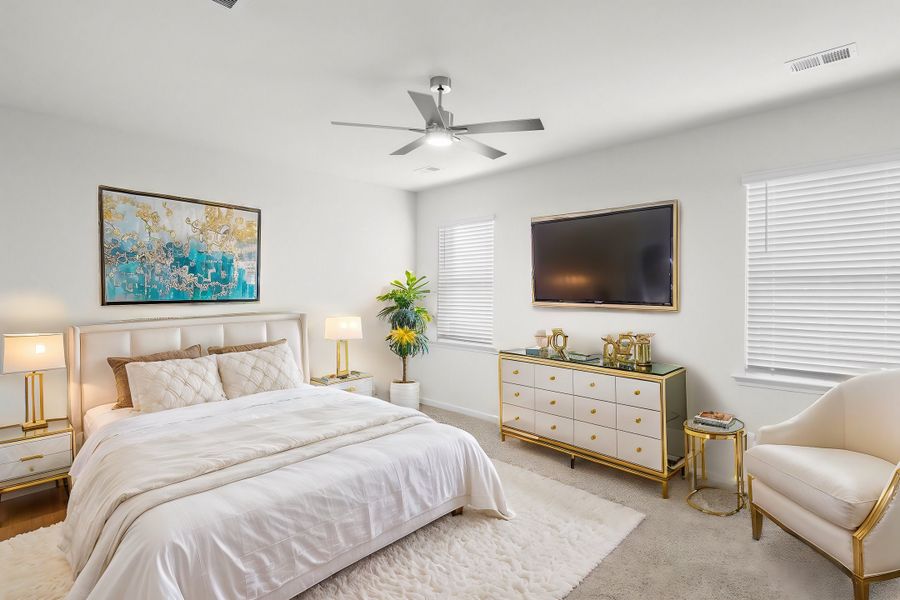 Furnished interior view inside a new home in Hitchcock Preserve, Aiken (Image 10).