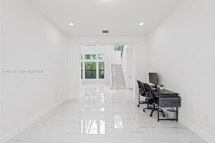 Furnished interior view inside a new home in , Boca Raton (Image 6).