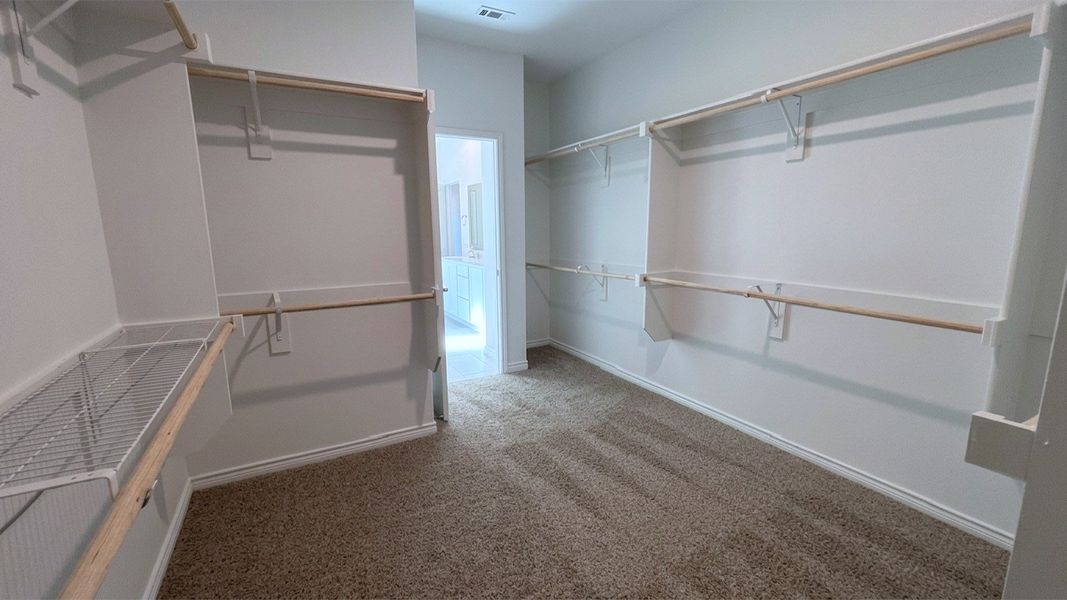 Spacious, unfurnished interior of a new home in Lakewood Trails, Forney (Image 18).
