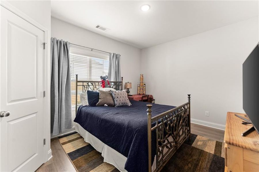 Furnished interior view inside a new home in , Dawsonville (Image 31).