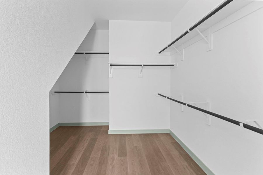 Spacious, unfurnished interior of a new home in Alexander, Pearland (Image 19). Spacious, unfurnished interior of a new home in Alexander, Pearland (Image 19).