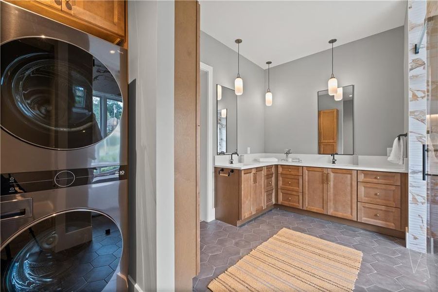 Furnished interior view inside a new home in , Marietta (Image 20).