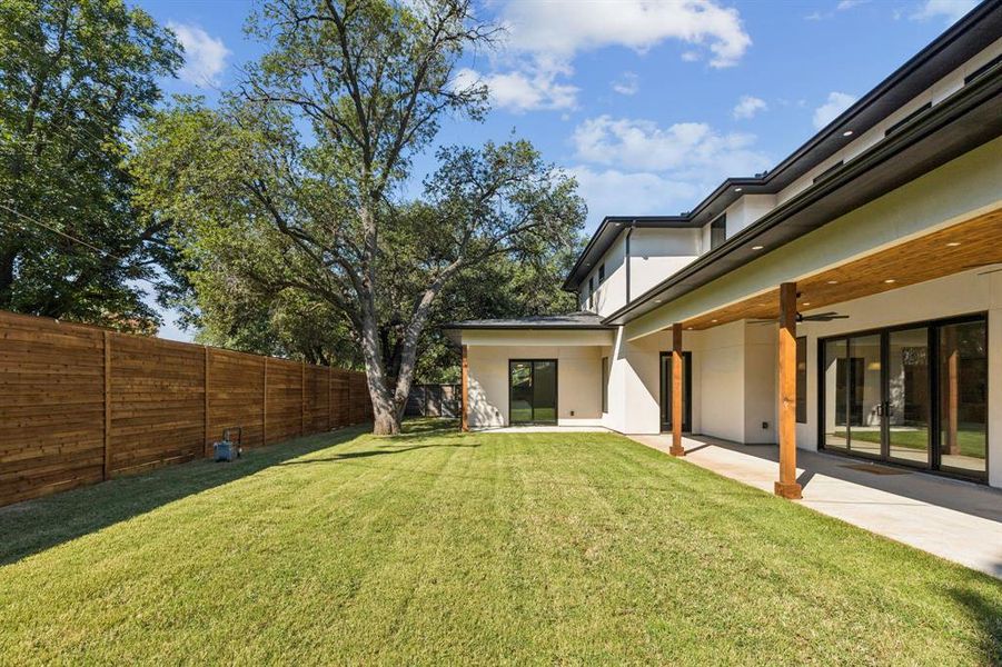 Front exterior of a new home in , Dallas, TX, highlighting curb appeal (Image 23).