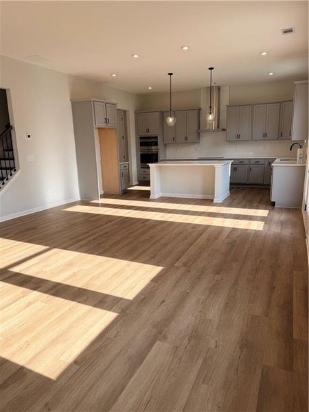 Spacious, unfurnished interior of a new home in Annsbury Park, Lilburn (Image 15). Spacious, unfurnished interior of a new home in Annsbury Park, Lilburn (Image 15).
