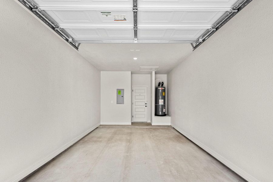 Spacious, unfurnished interior of a new home in , Killeen (Image 22). Spacious, unfurnished interior of a new home in , Killeen (Image 22).