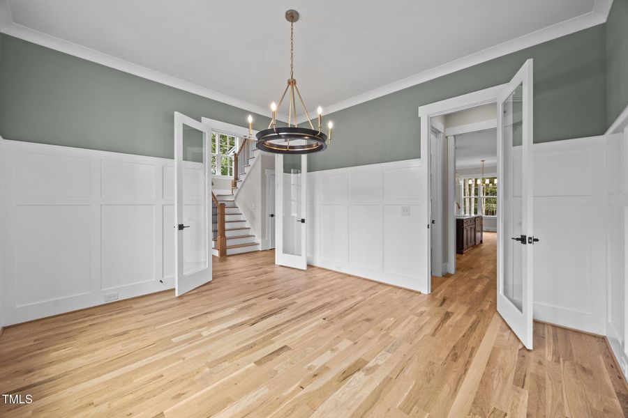 12-web-or-mls-IMG_1609 12-web-or-mls-IMG_1609