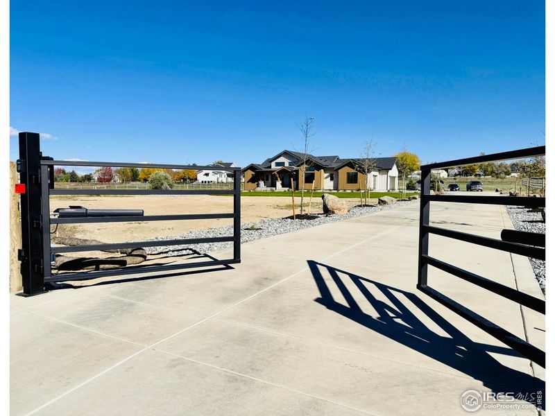 Community amenities in , Greeley (Image 46).