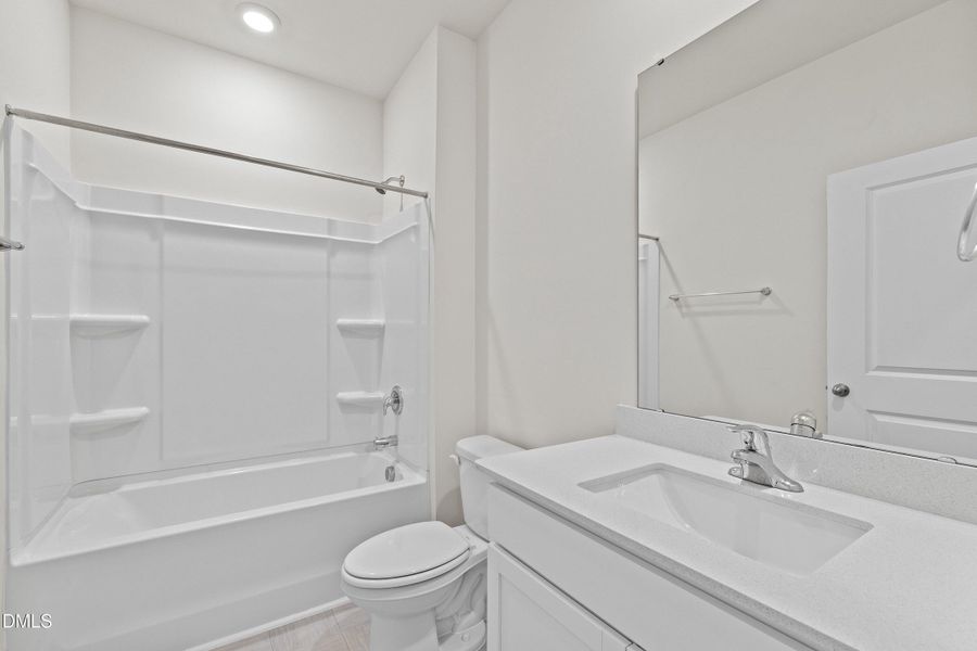 10-341 Red Brick St_3366