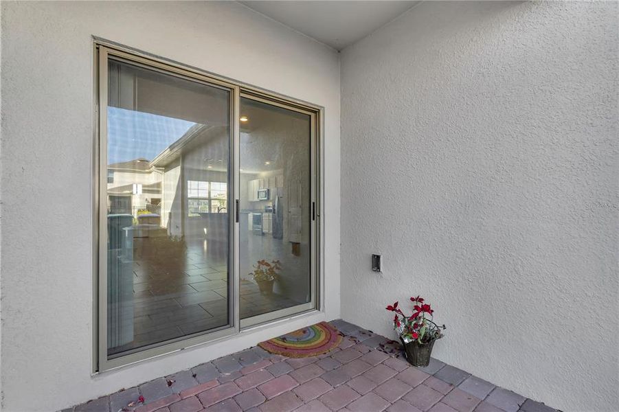 Furnished interior view inside a new home in , Winter Garden (Image 7).
